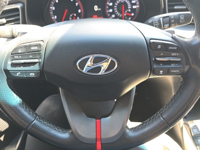 2020 Hyundai Veloster Turbo Ultimate photo 13