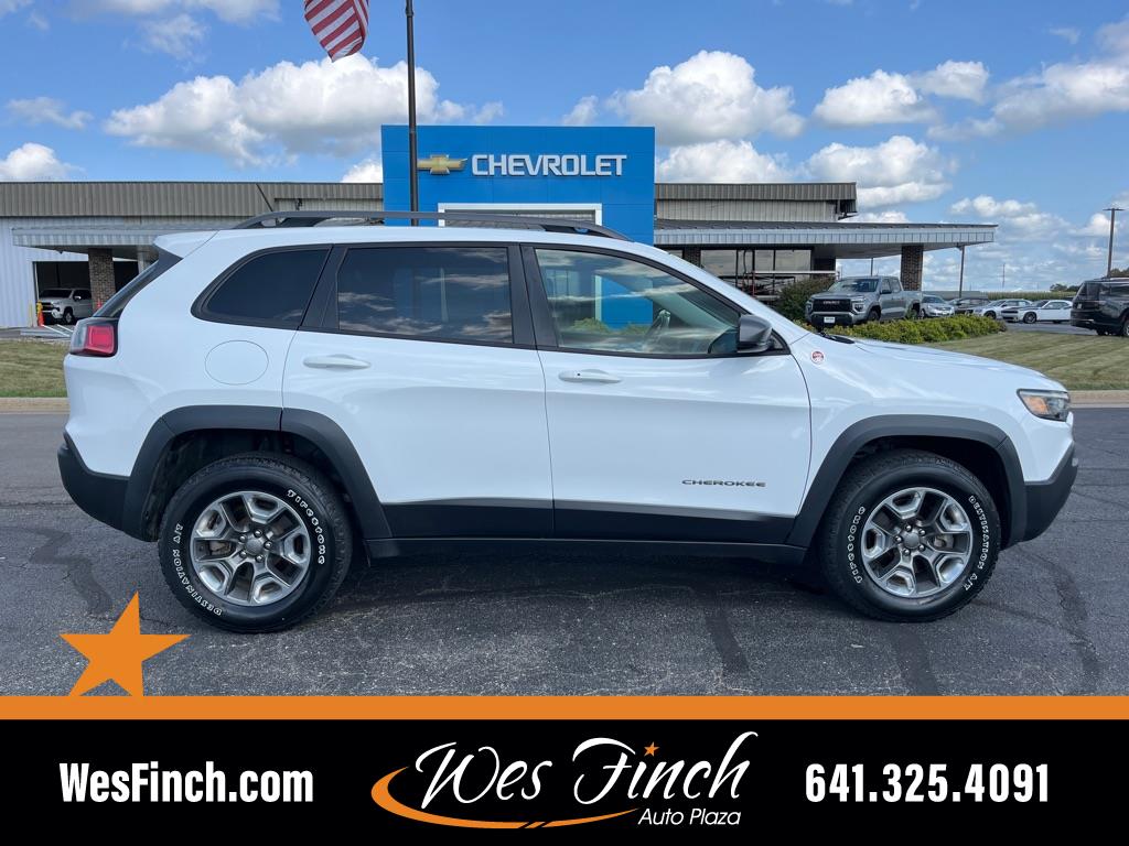 Used 2019 Jeep Cherokee Trailhawk SUV