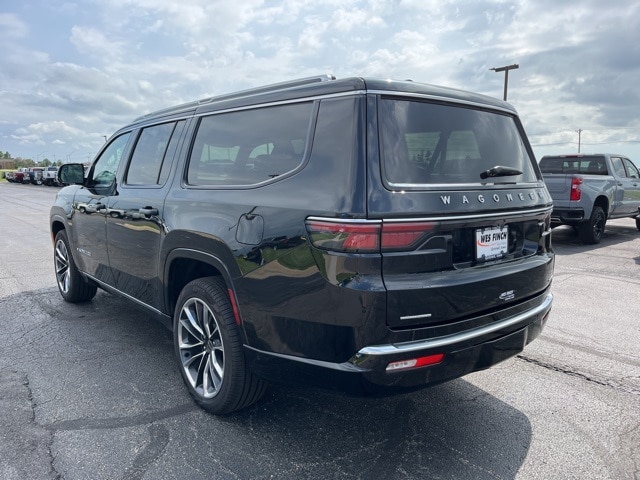 2023 Wagoneer L Wagoneer L