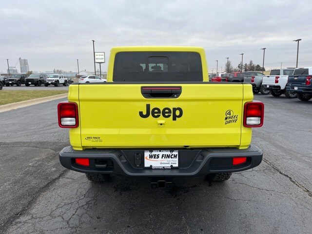 2023 Jeep Gladiator