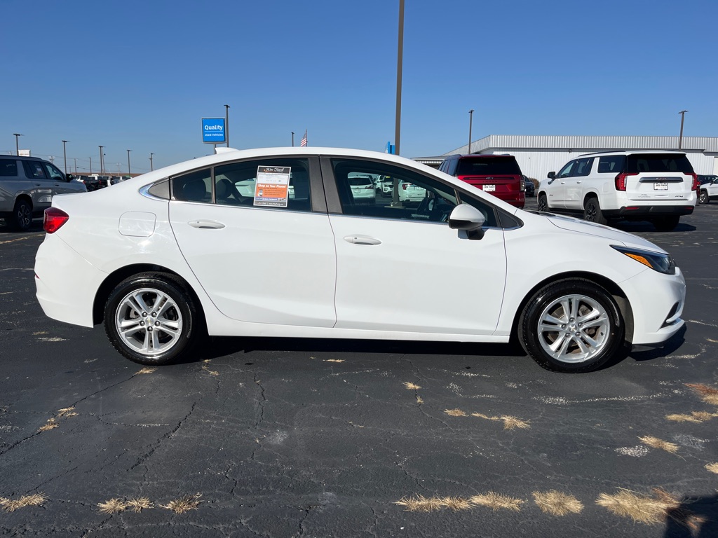 Used 2018 Chevrolet Cruze LT Car