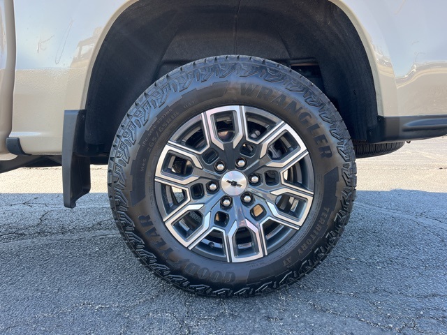 2023 Chevrolet Colorado