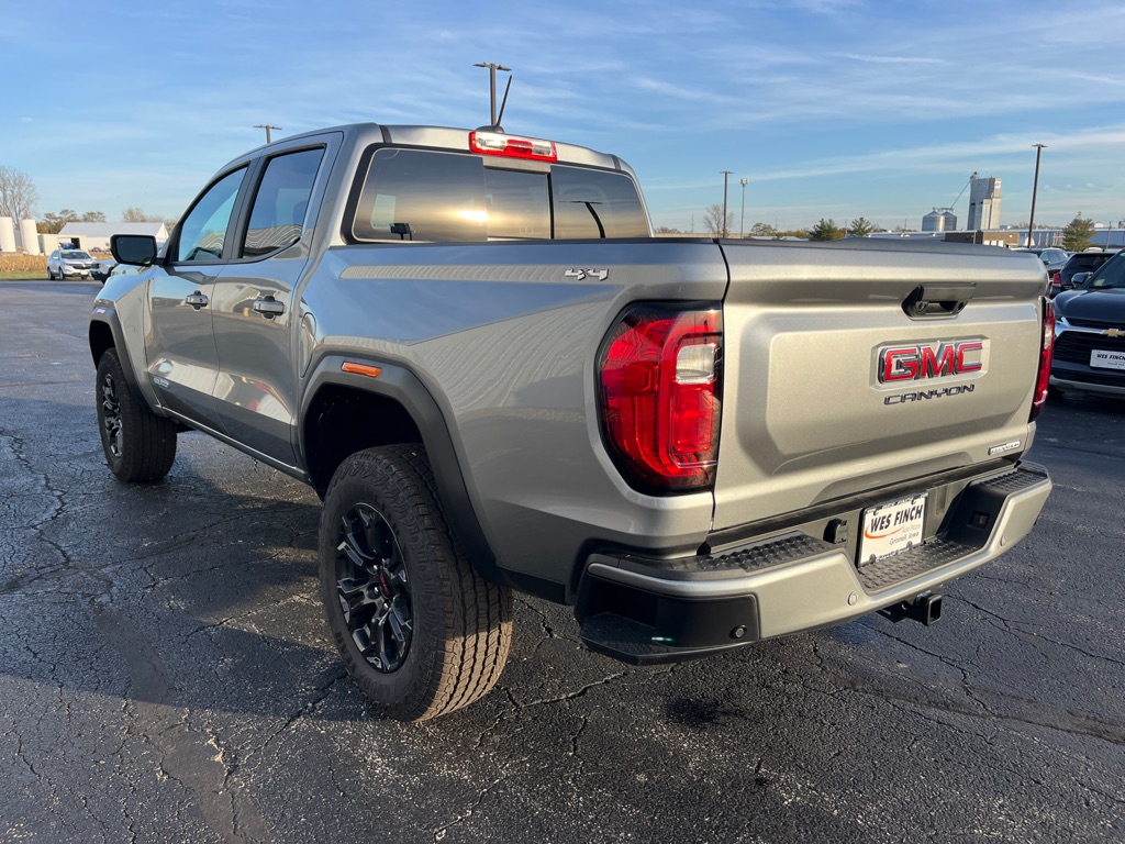 2024 GMC Canyon