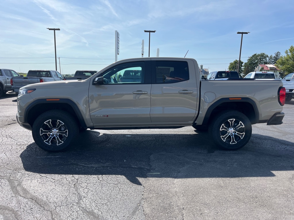 2024 GMC Canyon