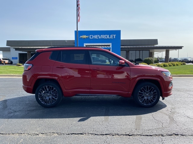New 2022 Jeep Compass Limited