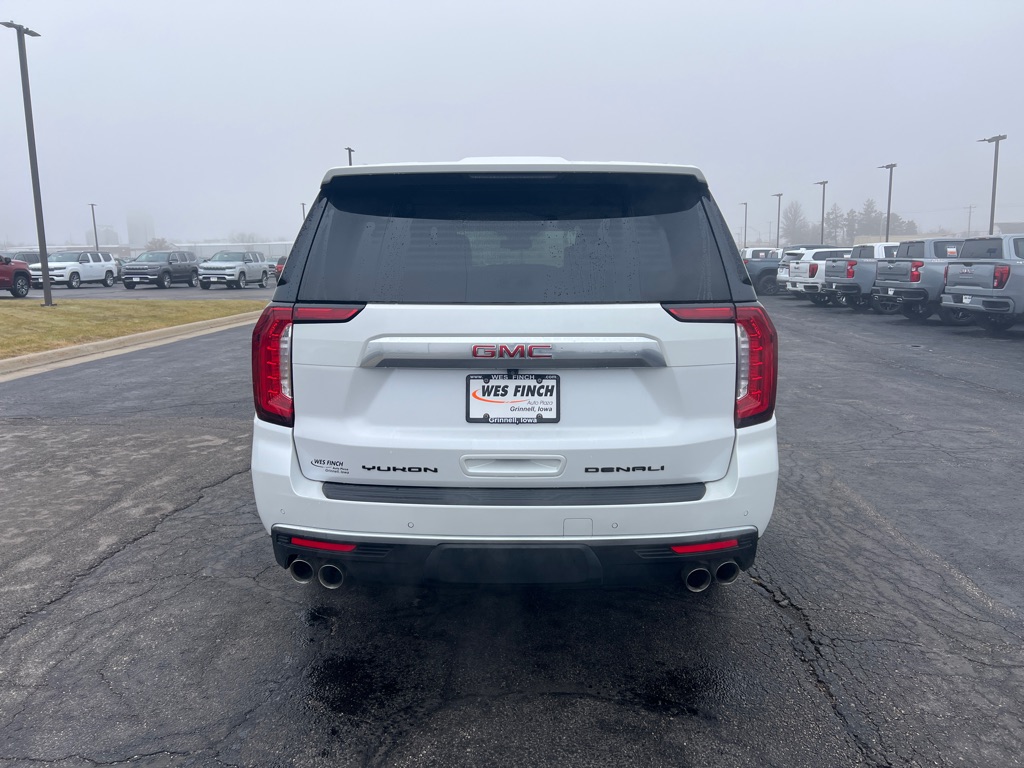 2023 GMC Yukon XL