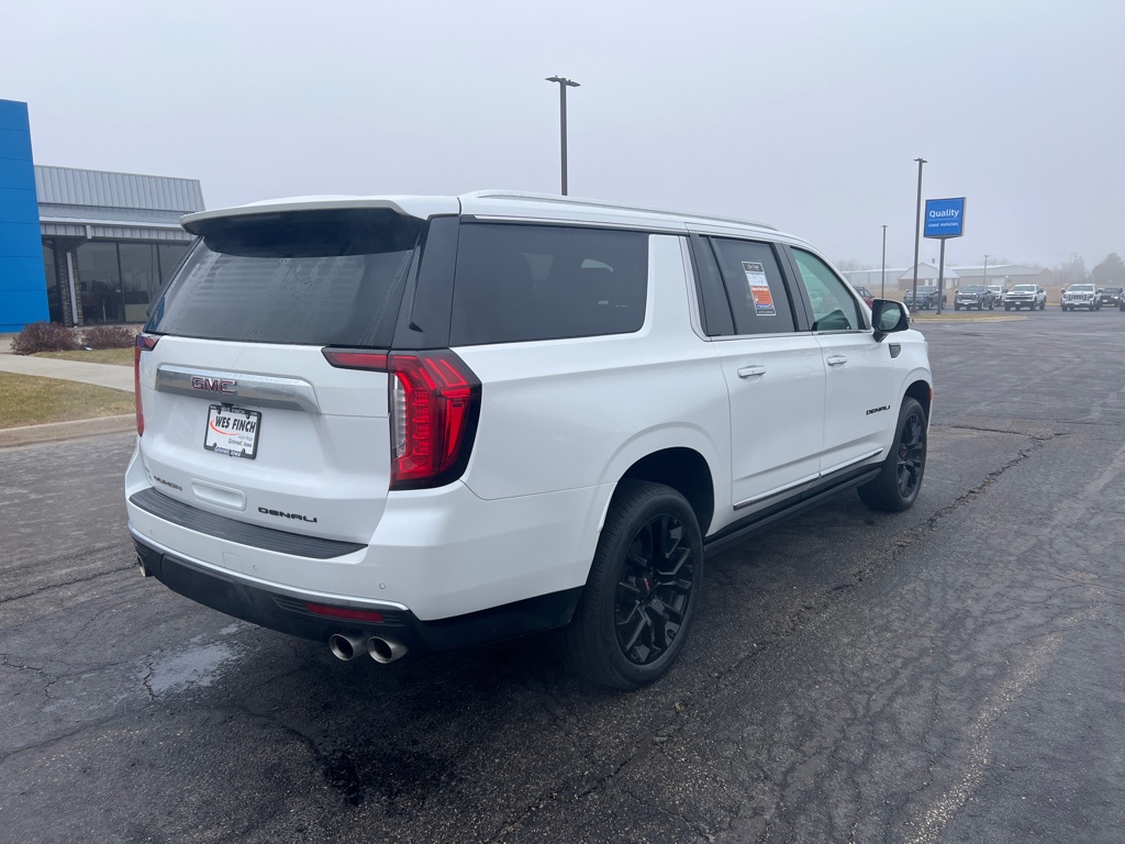 2023 GMC Yukon XL