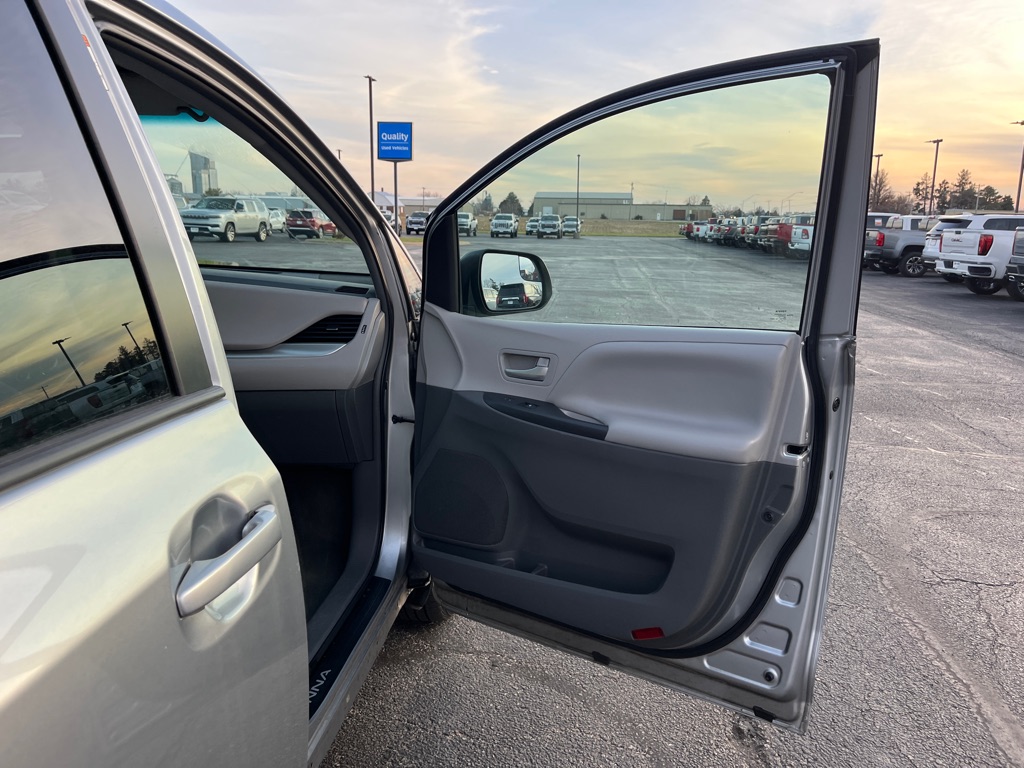 2017 Toyota Sienna