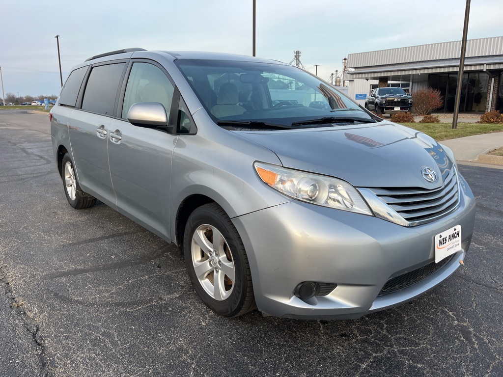 2017 Toyota Sienna