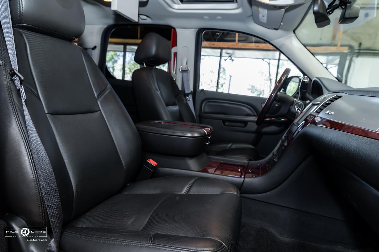 2013 Cadillac Escalade Hybrid