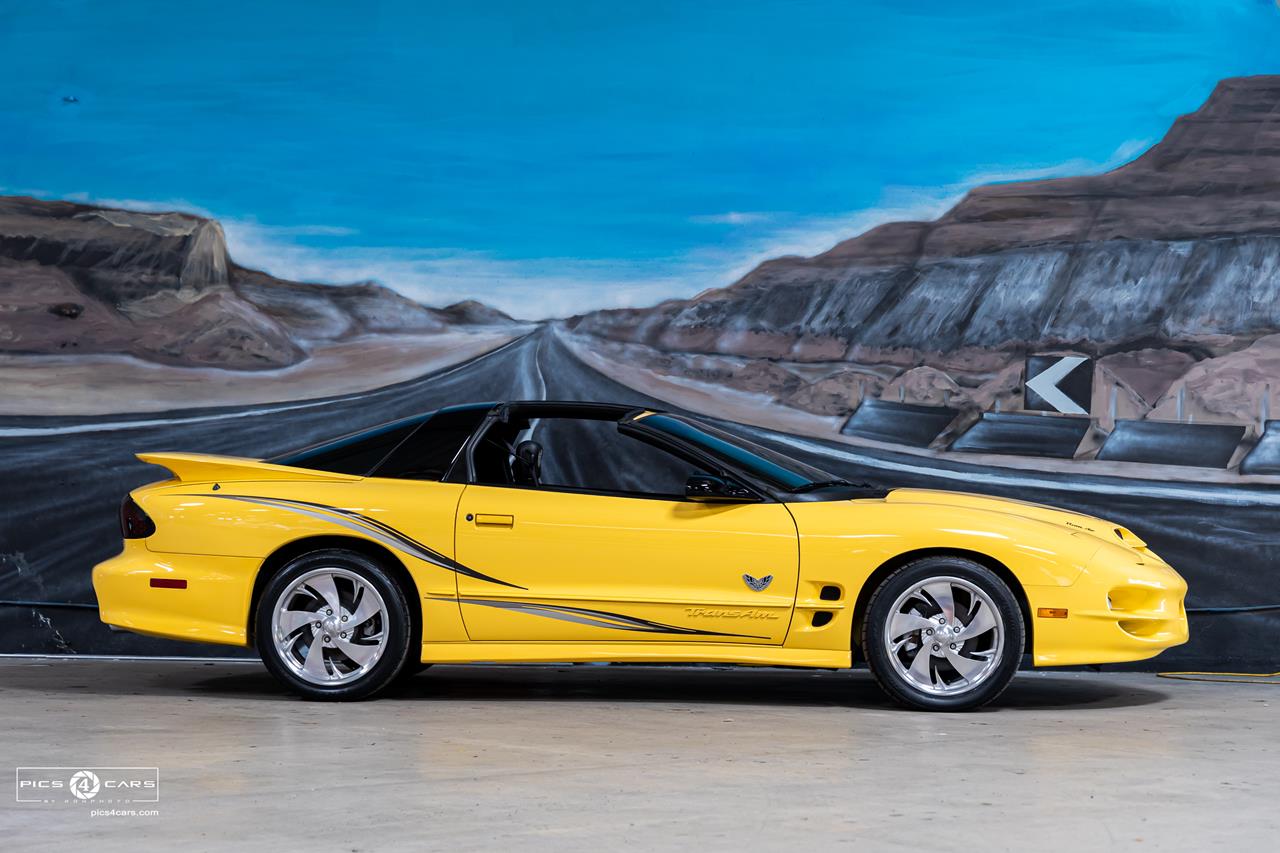  2002 Pontiac Firebird Trans Am Car