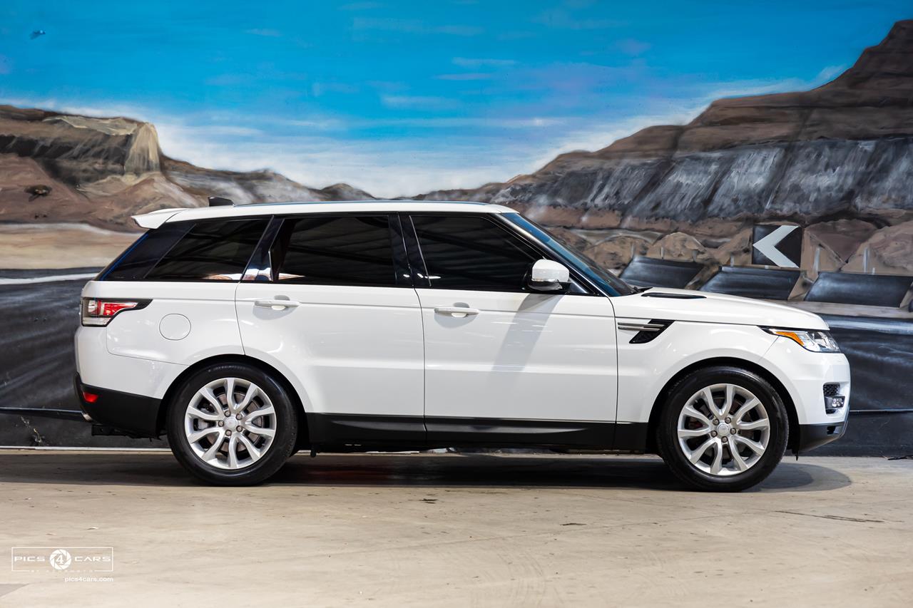 2017 Land Rover Range Rover Sport SE SUV