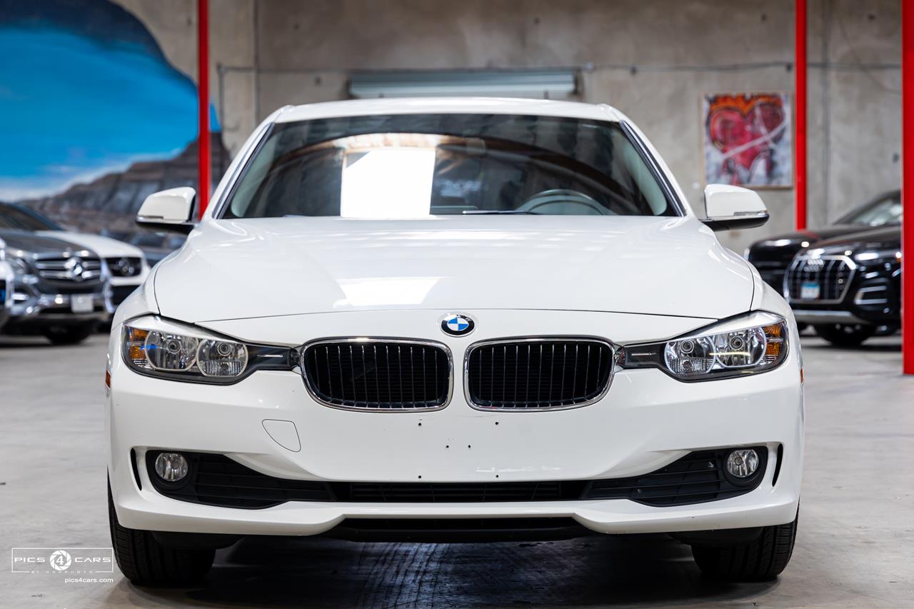  2015 BMW 3 Series 320i Car