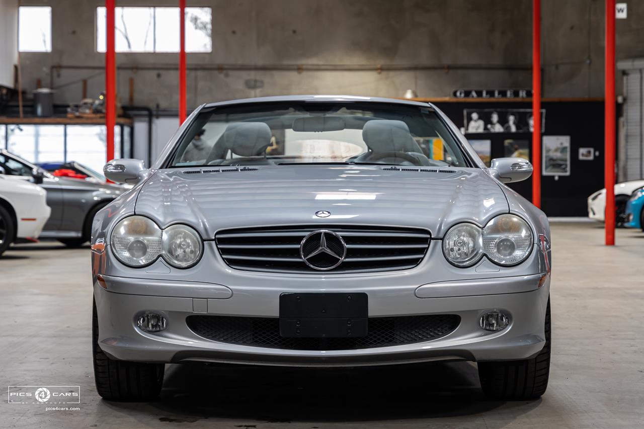  2004 Mercedes-Benz SL-Class  Roadster 5.0L Car