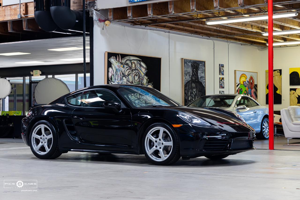 2018 Porsche 718 Cayman