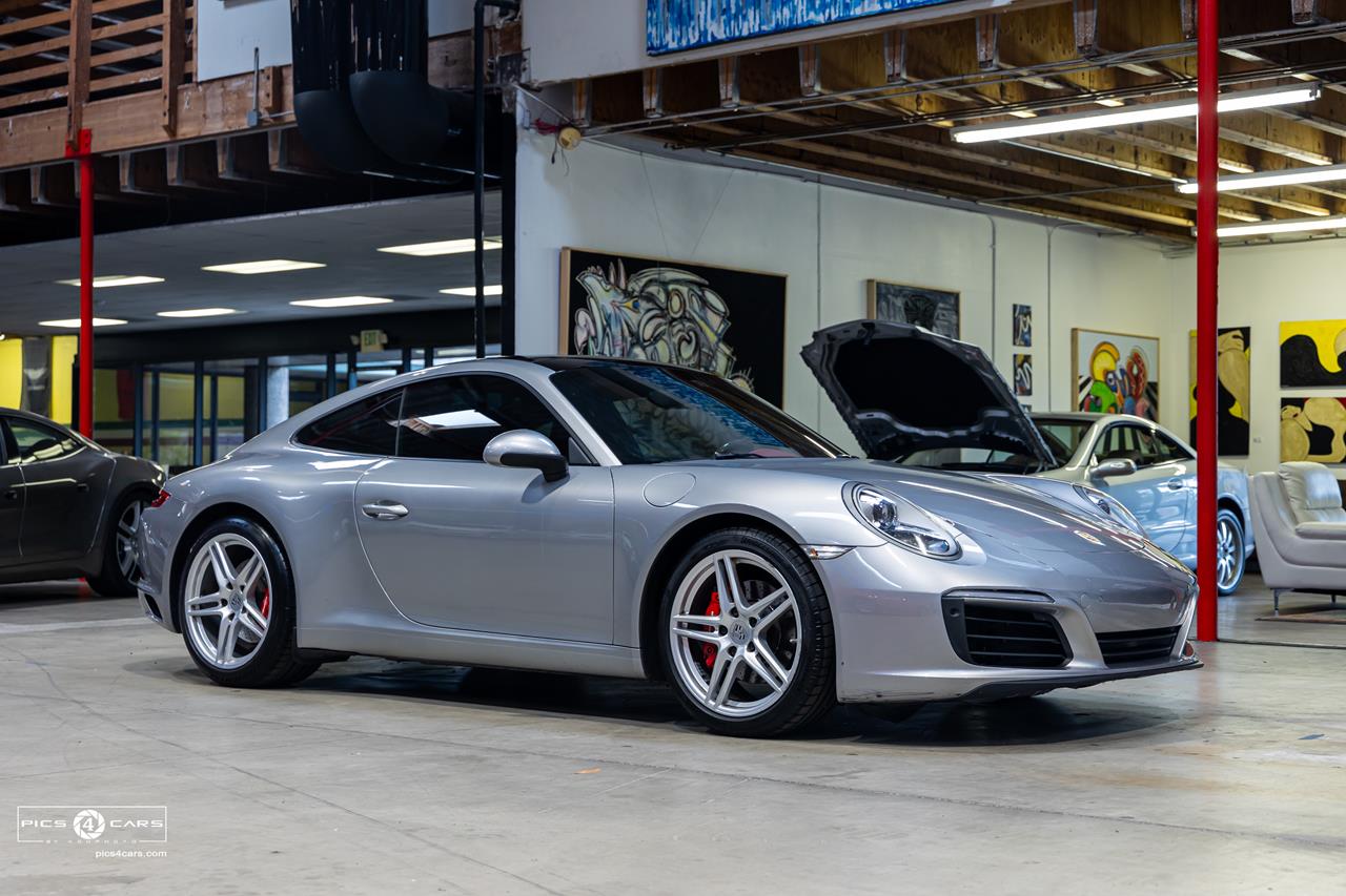 2017 Porsche 911