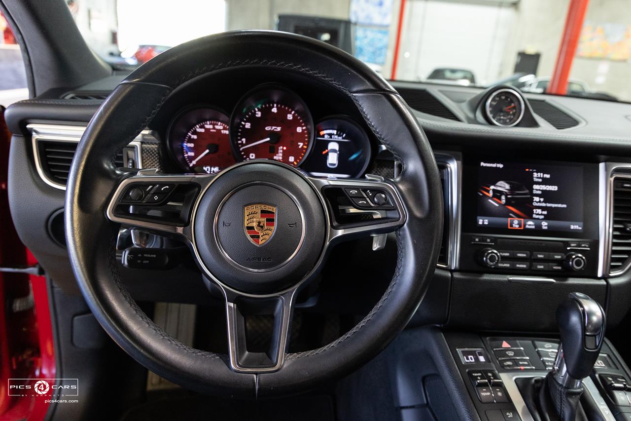 2018 Porsche Macan