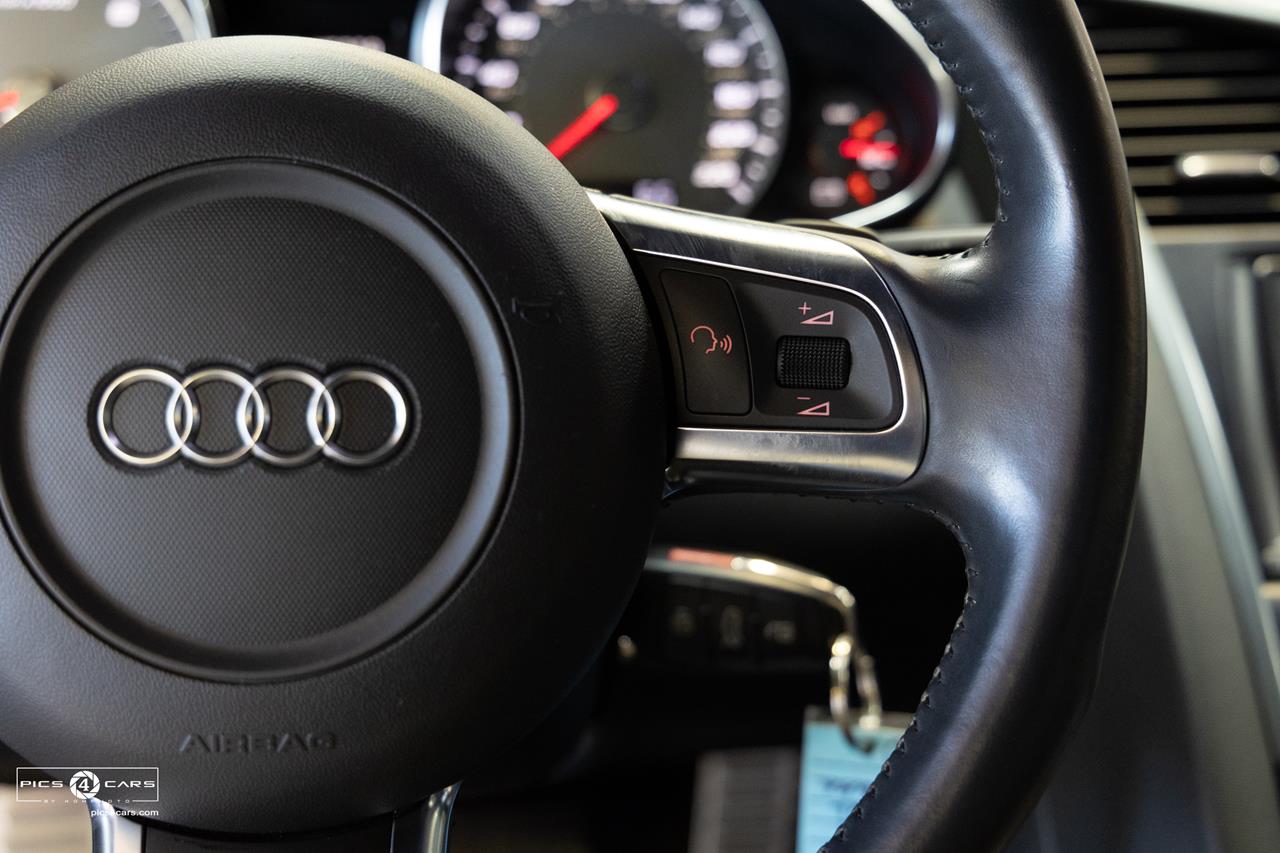 2010 Audi R8