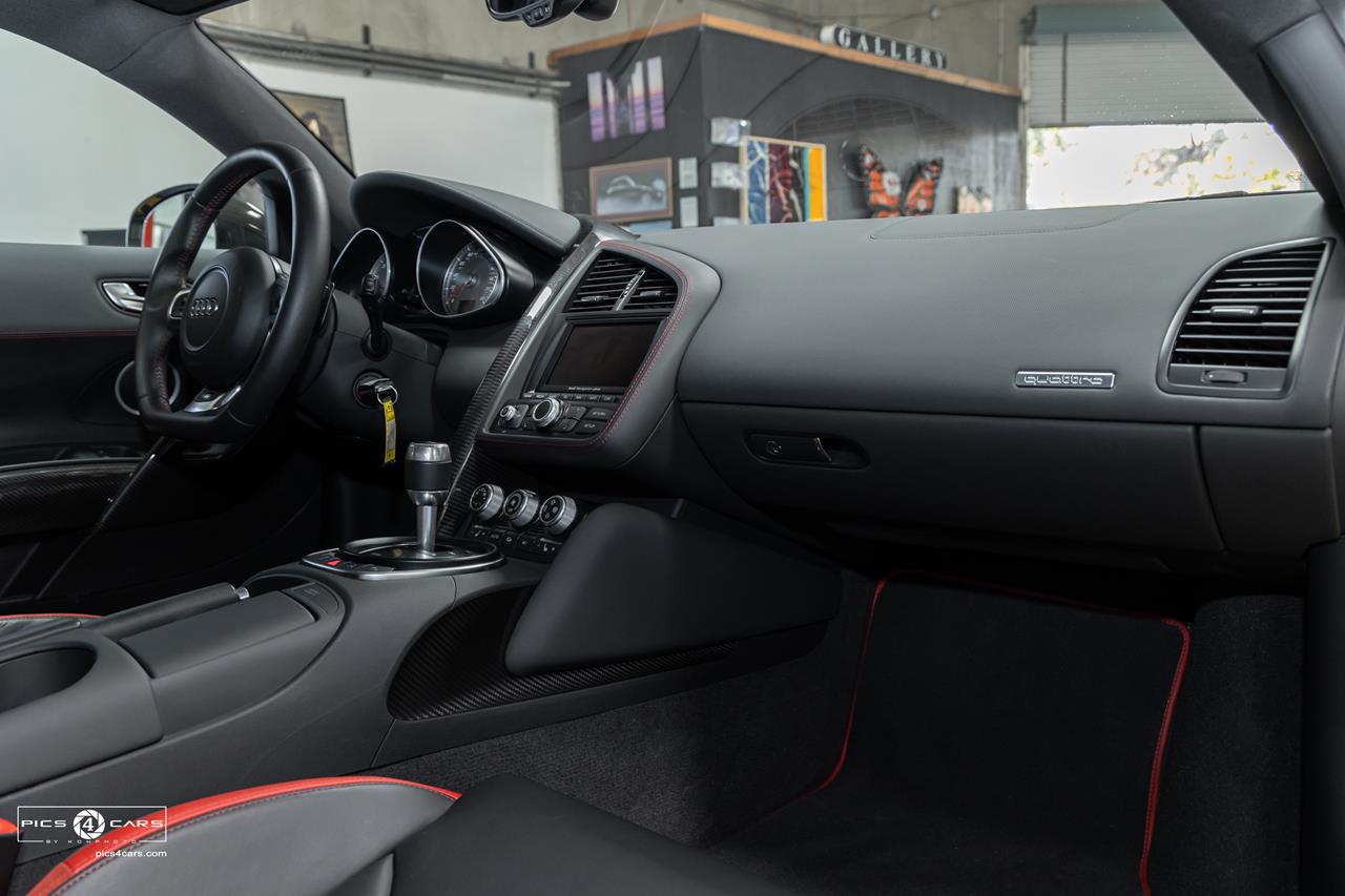 2012 Audi R8