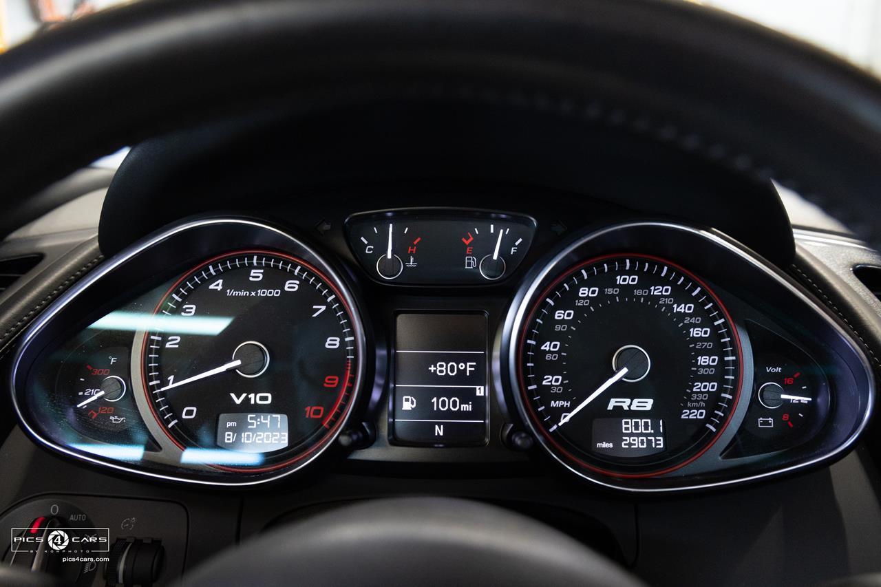 2011 Audi R8