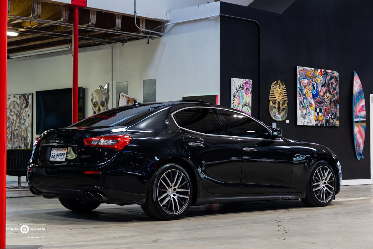 2014 Maserati Ghibli